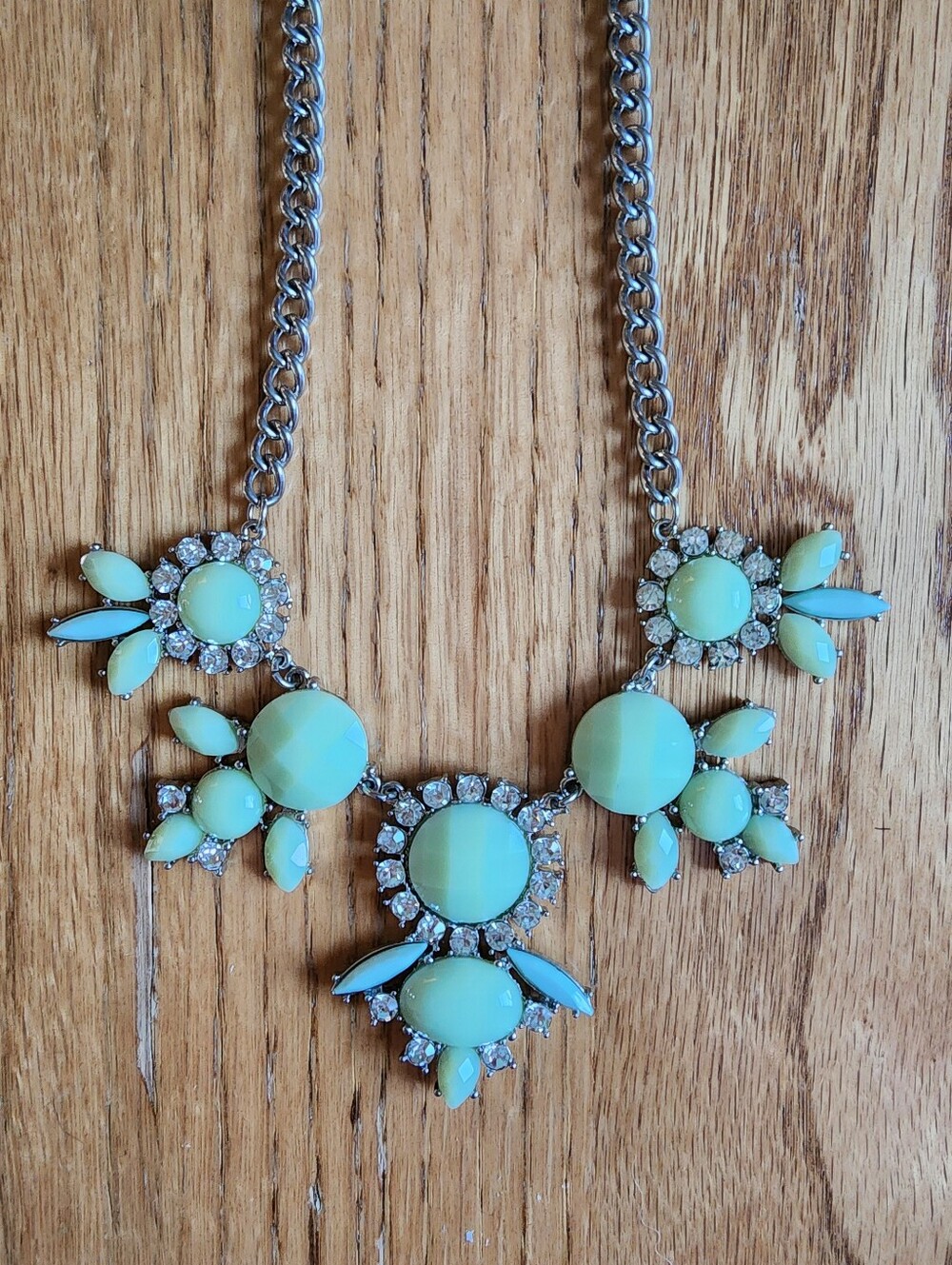 No Brand Silver Embellished Costume Jewelry Statement Necklace - Picture 2 of 7